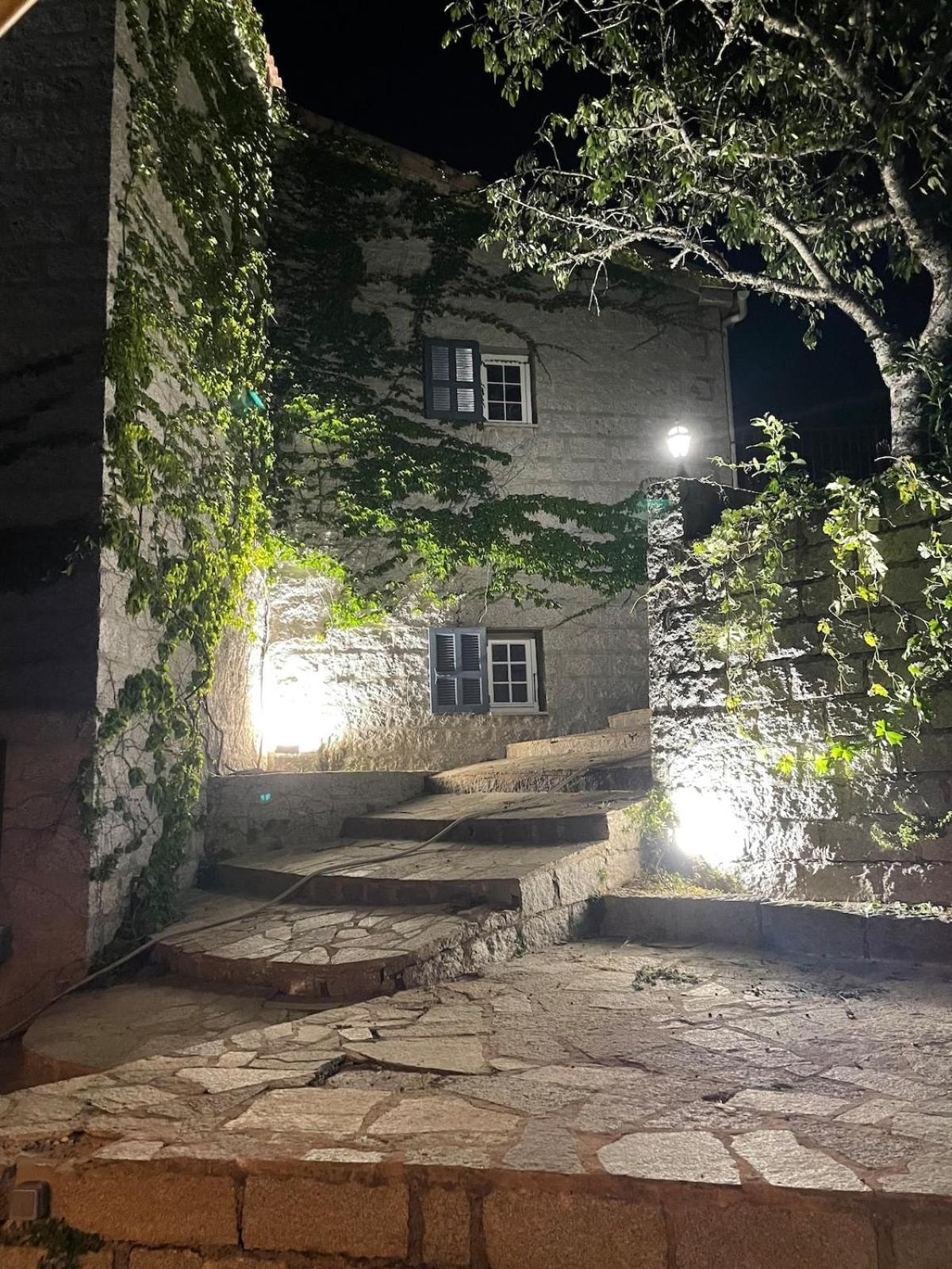 Sud-Corse Bavella Location Montagne Et Mer Sorbollano Eksteriør billede